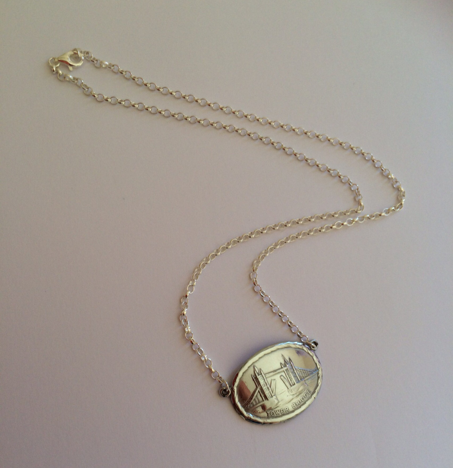 Sterling Silver Tower Bridge Souvenir Necklace - London 1945 - Image 5