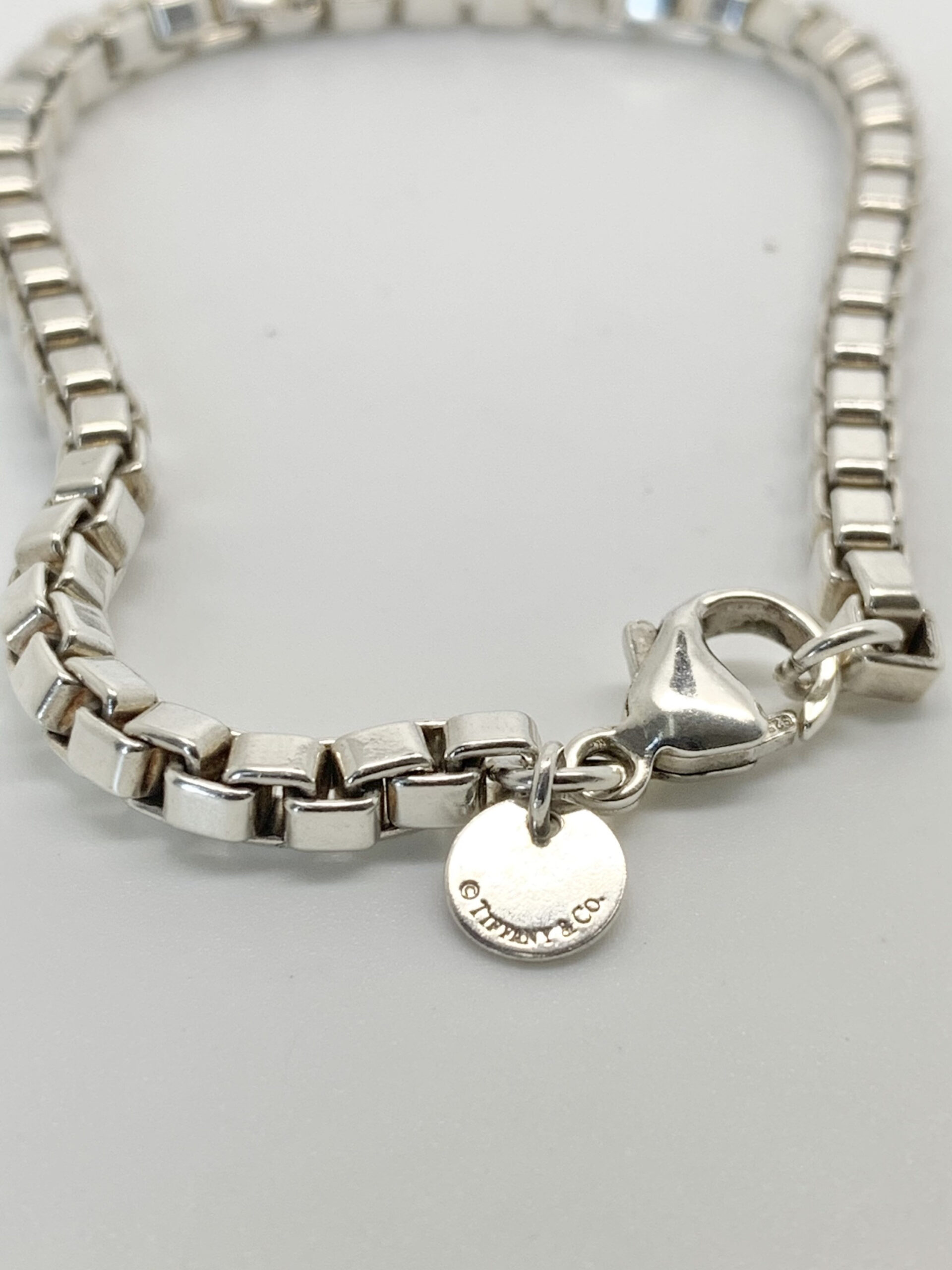 TIFFANY Vintage Venetian Box Chain Link Bracelet Retired