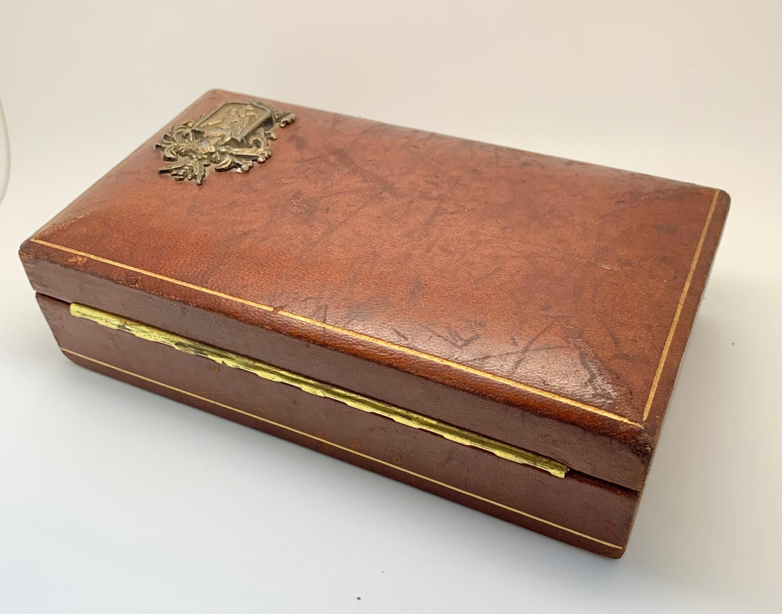 DALE CARNEGIE Vintage Crested Leather Cigar Box c.1940s - Image 5