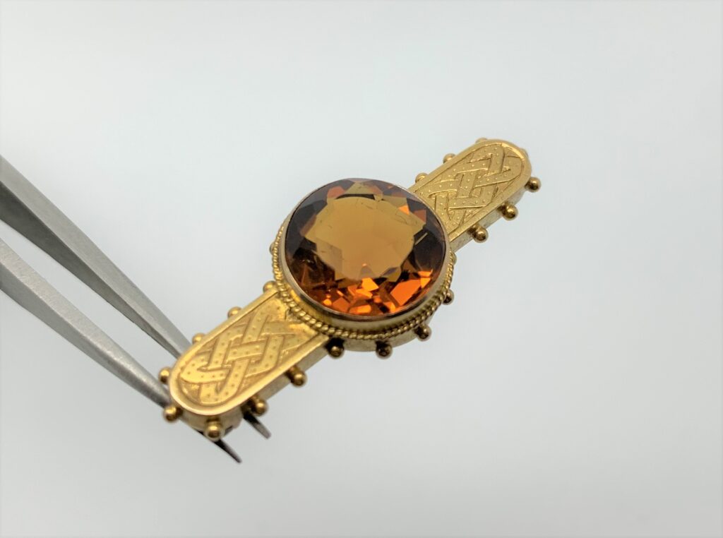 Victorian Scottish 15ct Gold Citrine Brooch