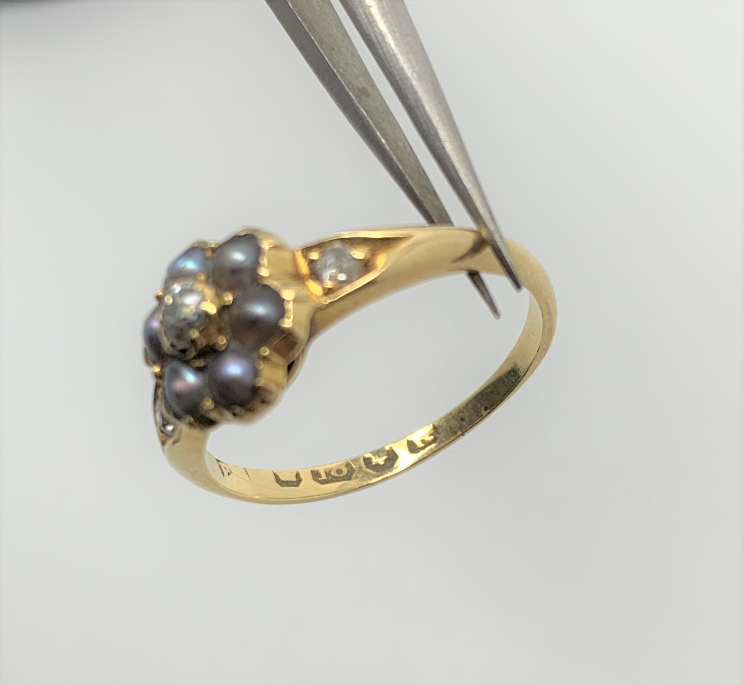 Victorian-grey-pearl-diamond-cluster-gold-ring