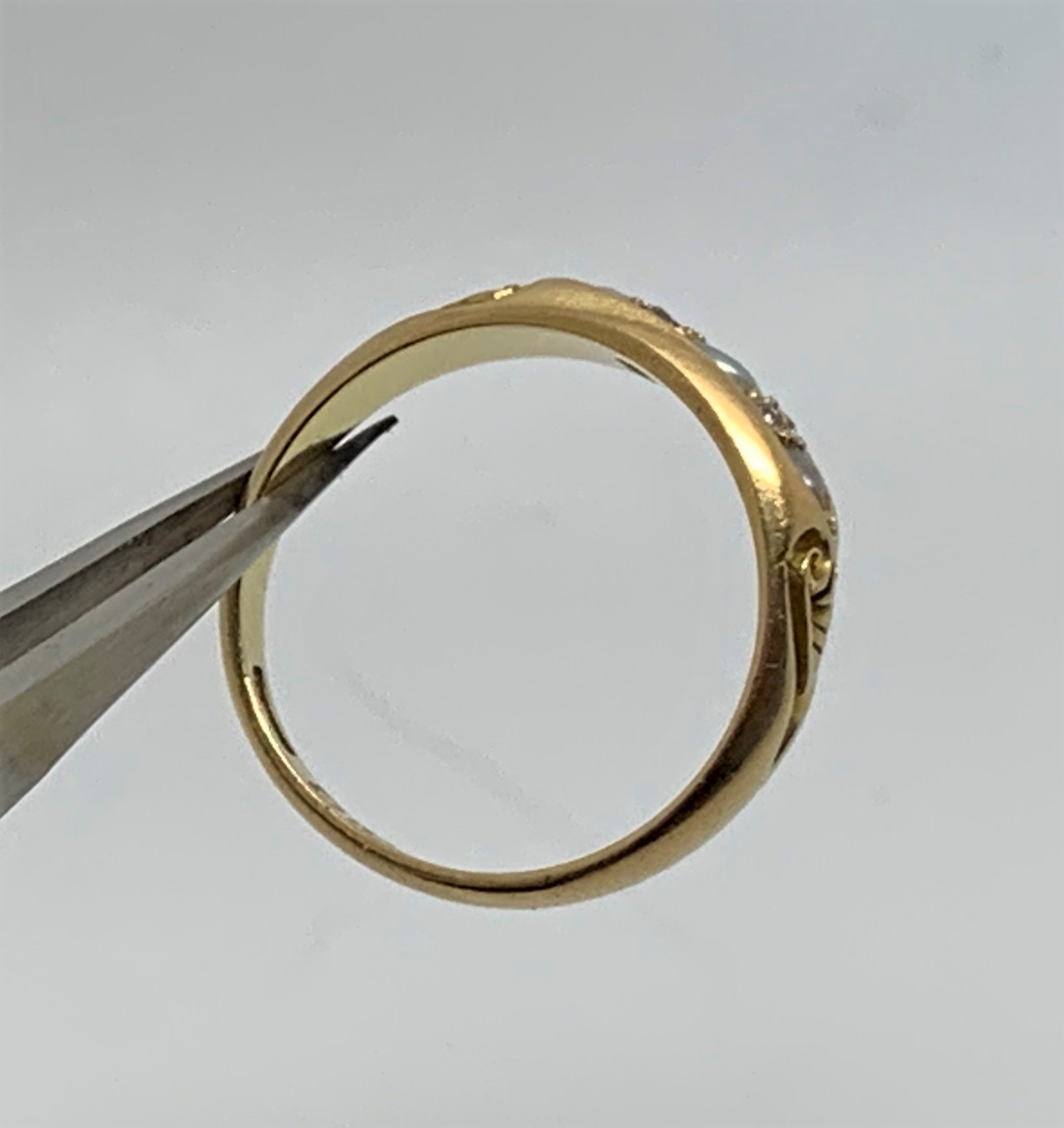 Victorian Pearl Diamond 18ct Yellow Gold Antique Ring