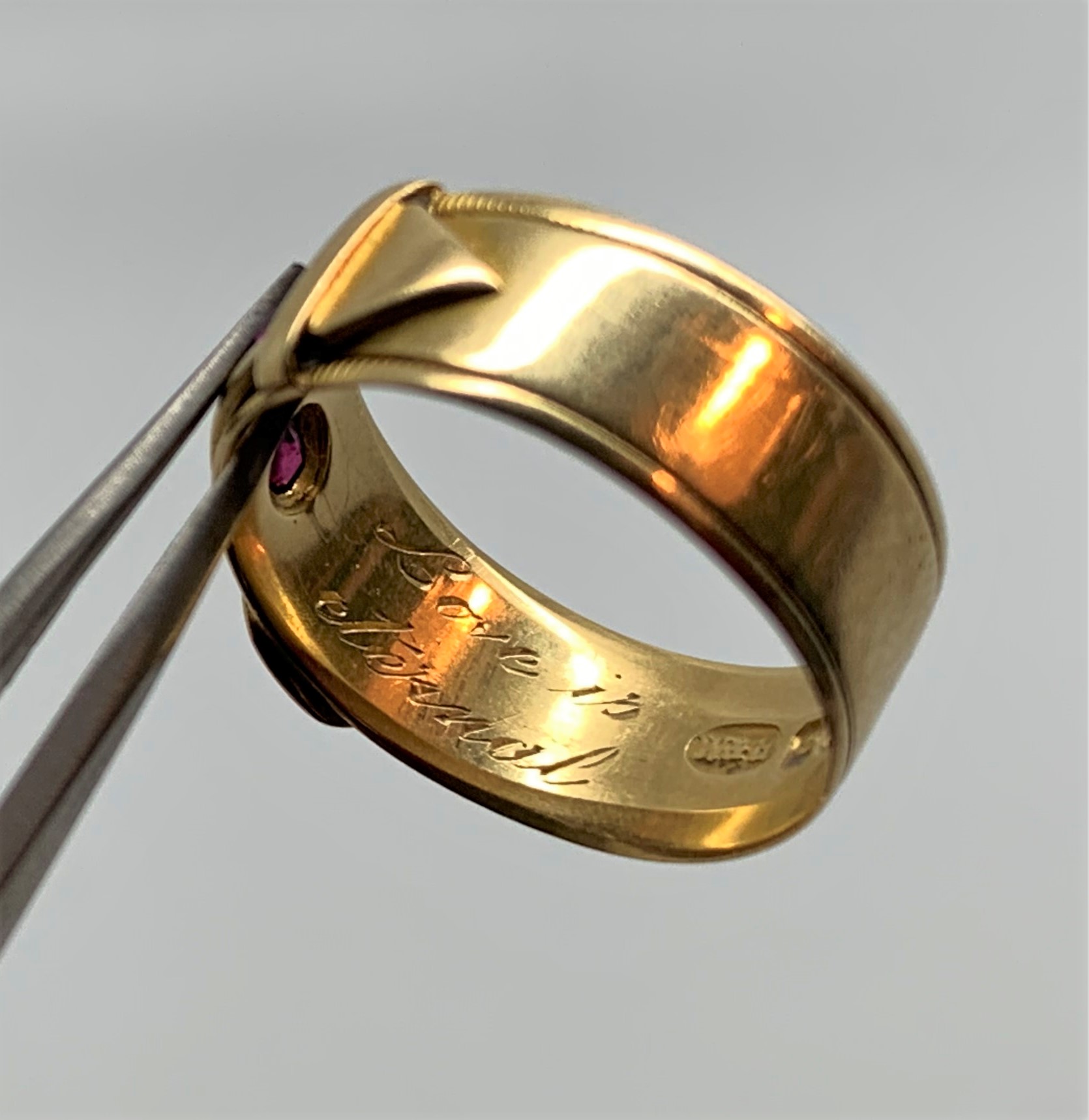 Victorian 18ct Gold Ruby Diamond Buckle Ring