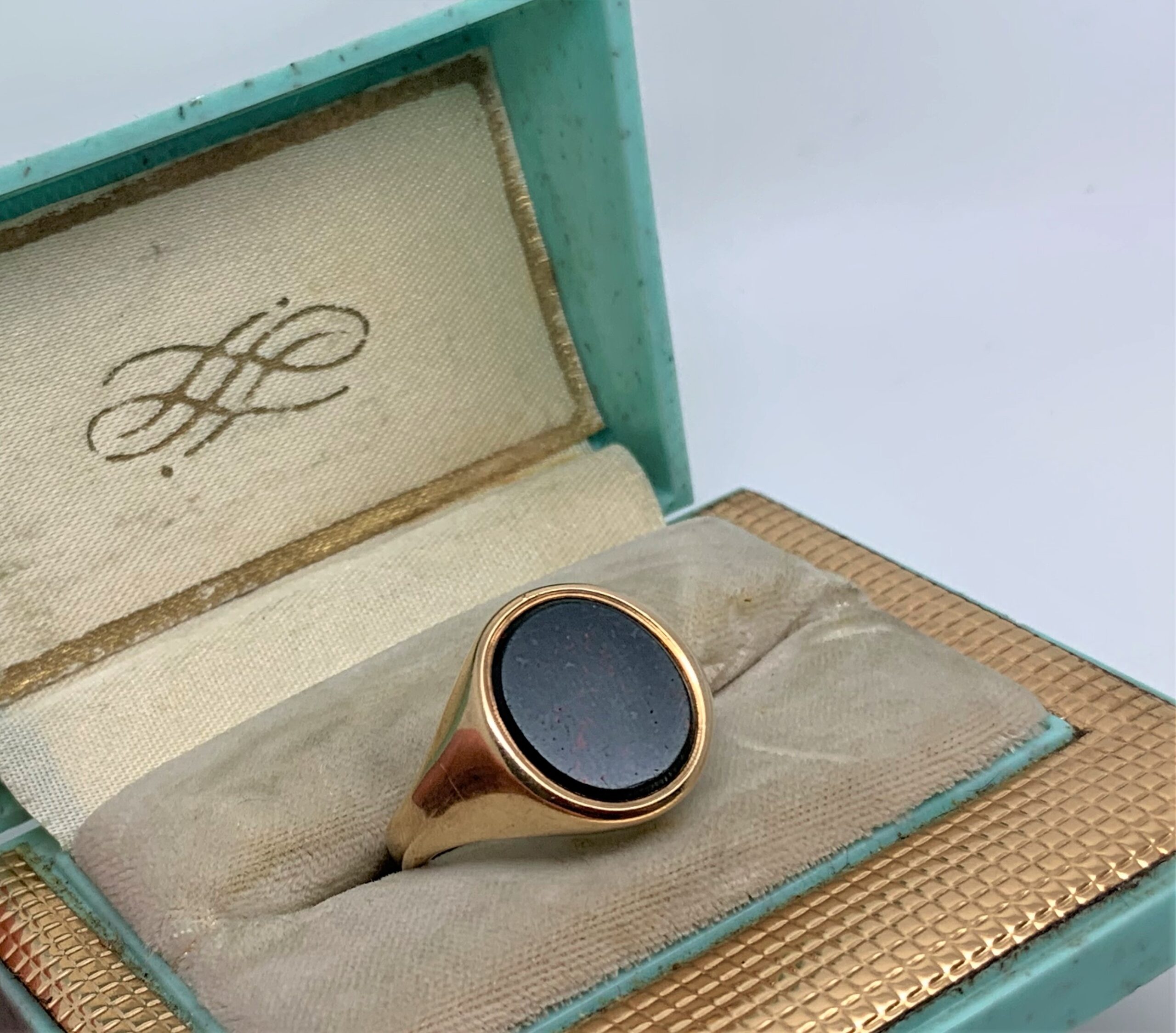 Vintage 1970s Bloodstone Gold Gents Signet Ring