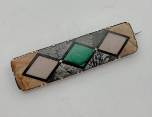 Victorian Scottish Silver Pebble Agate Malachite Brooch