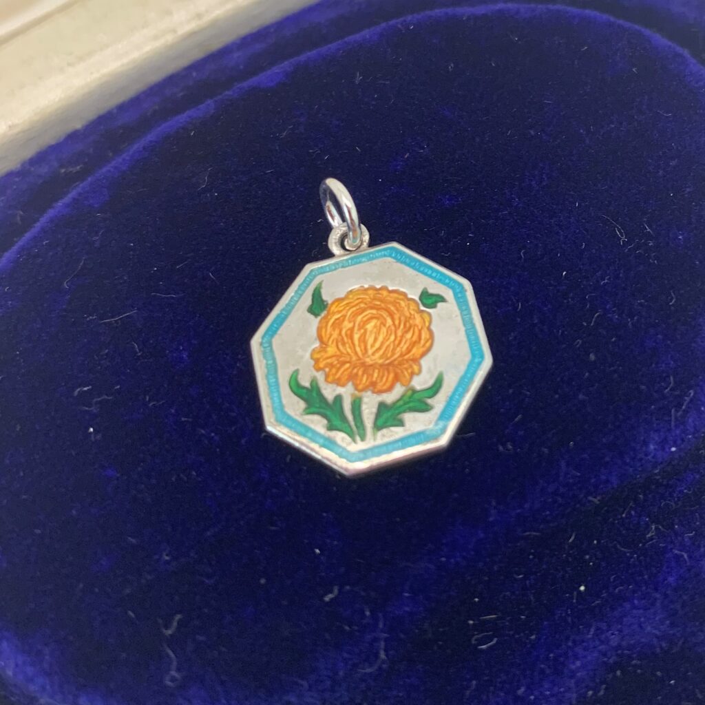 TLM Mott Silver Flower December Chrysanthemum Charm Pendant