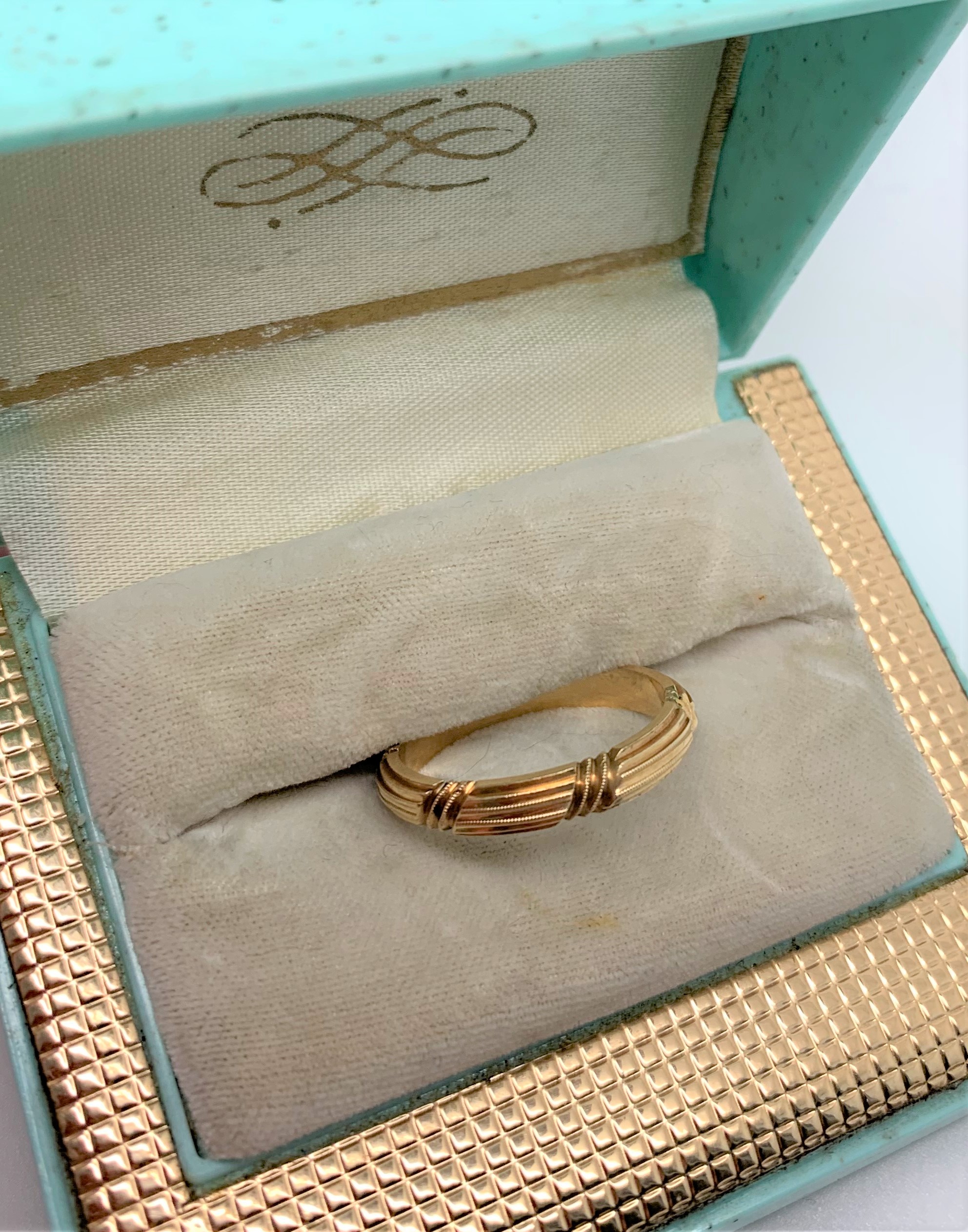 01276 Art Deco American 14k Yellow Gold Reeded Wedding Stacking Band (3)