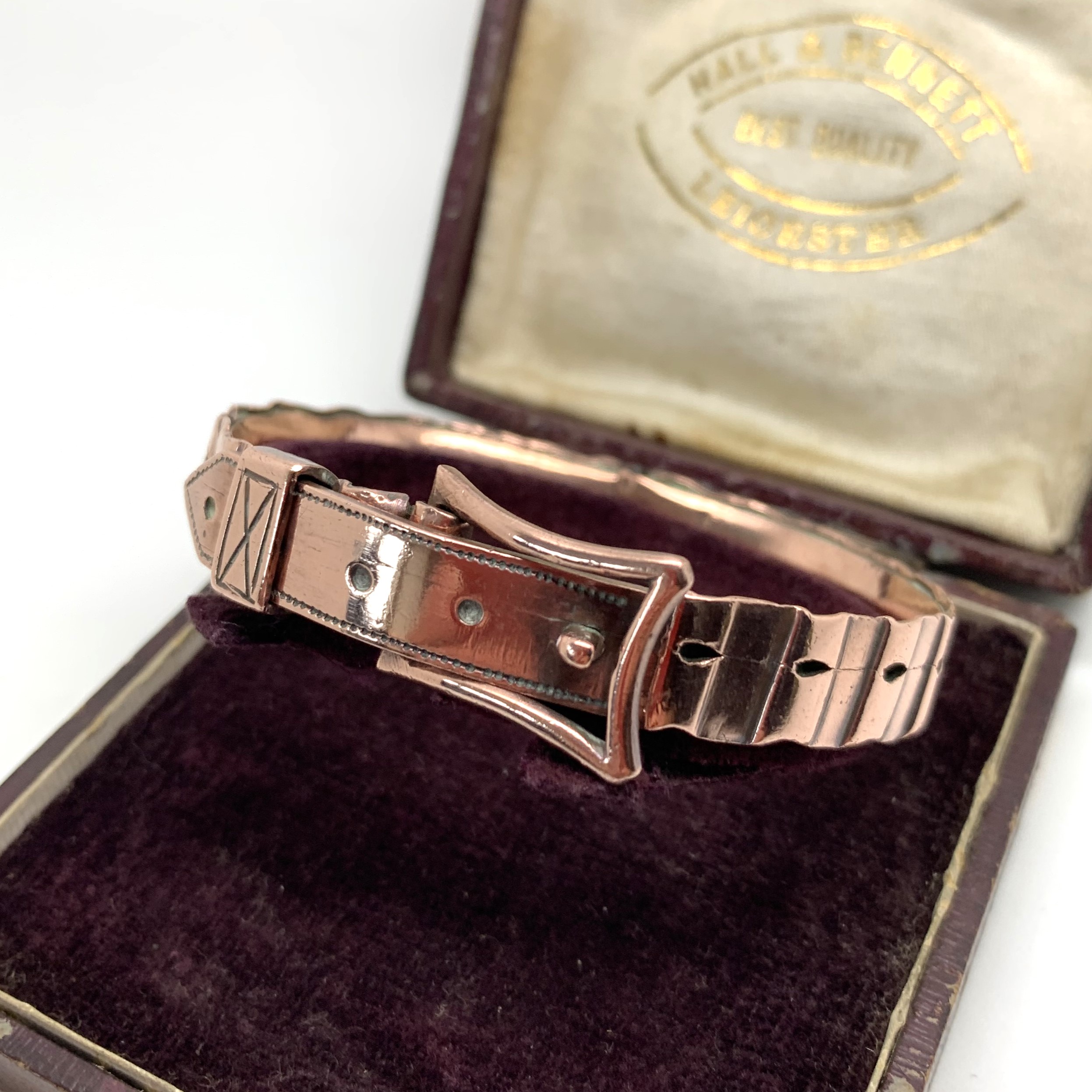 01117 Antique Copper WWI Trench Art Sweetheart Shell Buckle Bracelet