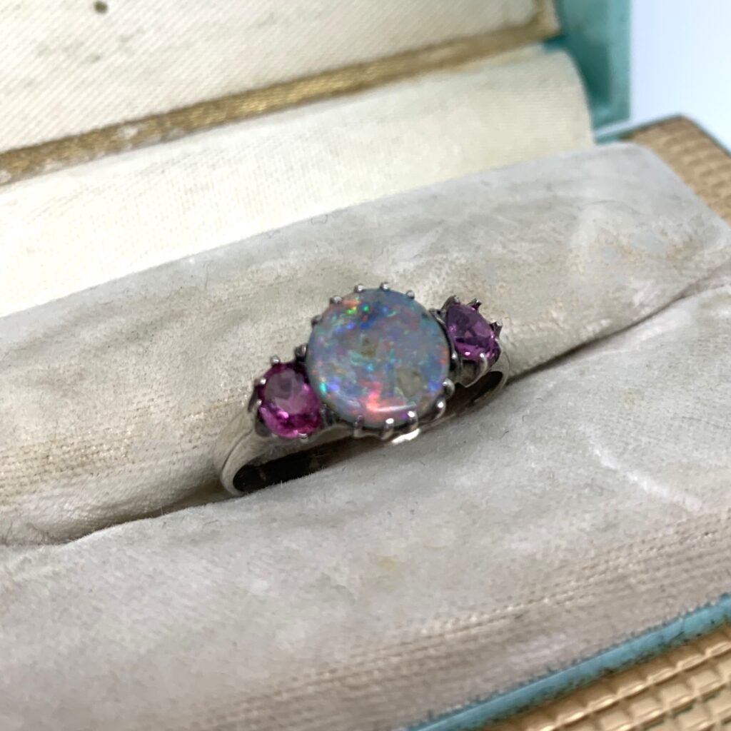 Antique Victorian Opal Garnet Three Stone Claw Set Ring c1880s