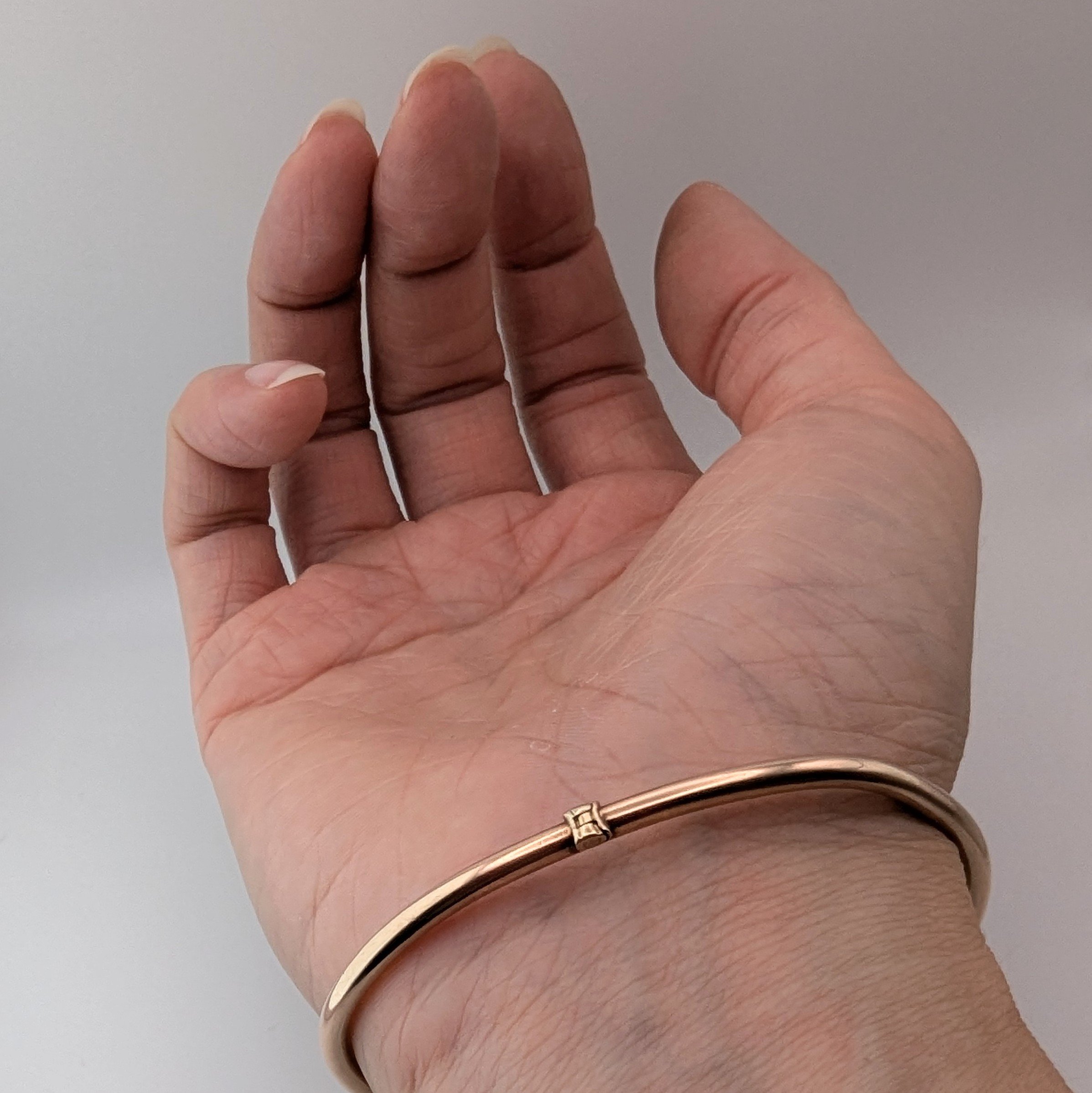 Victorian 9ct Rose Gold Sweetheart Rope Padlock Bangle c.1890s - Image 6